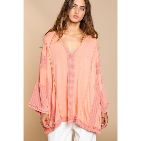 POL Coral Orange Oversized fit V-neck 3/4 Sleeve Thermal Knit Top - Picture 3 of 5